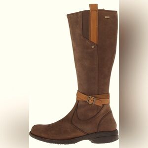 Merrell Women's Captiva Strap Riding Boot. Leather upper. Gorgeous Size 9